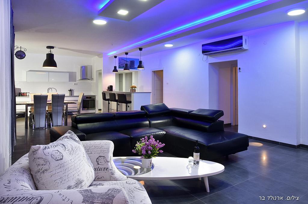בקתה מקום טוב באמצע Villa Кинерет Екстериор снимка